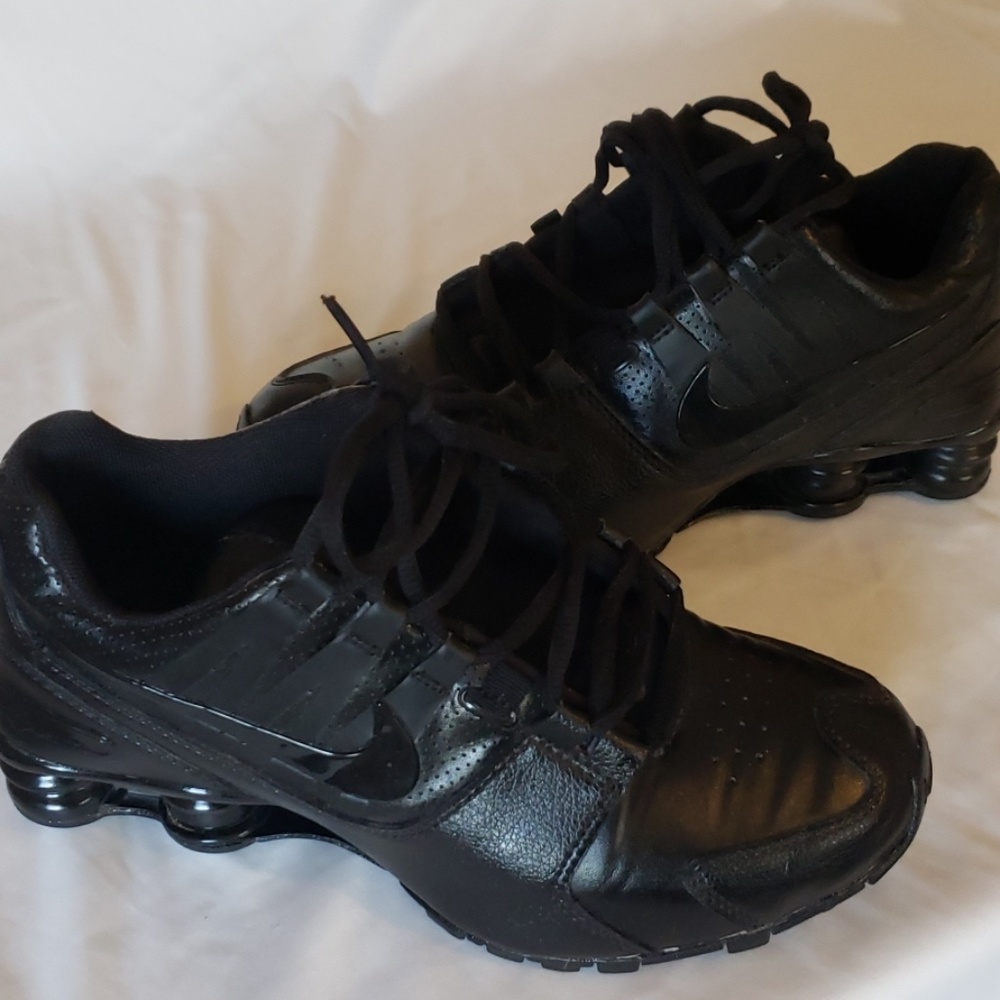 Nike shox